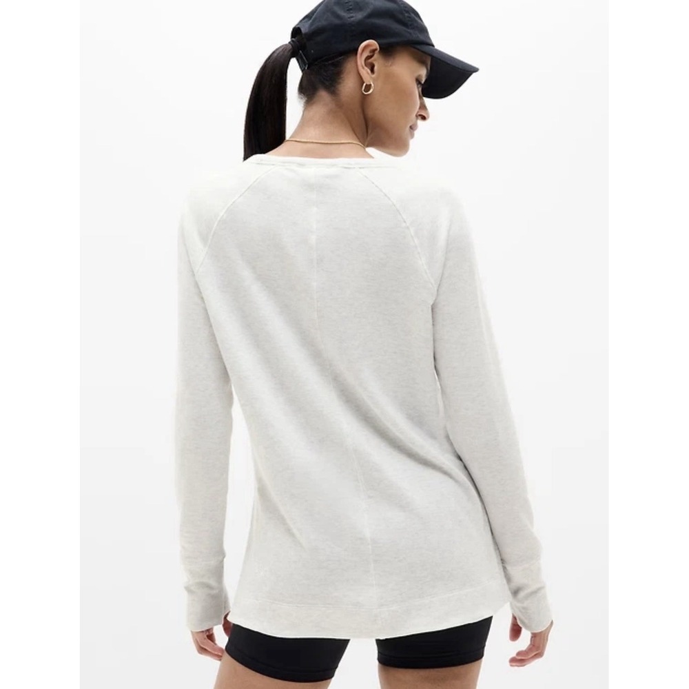 Athleta Women's Lot 2 Sweatshirts Heather Gray /Camo Size Large Pullover Crew - Picture 5 of 12